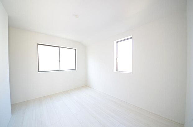 プライベートスペースである居室はより安らげ、ご満足いただける空間となります。