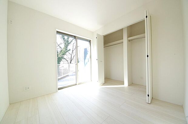 プライベートスペースである居室はより安らげ、ご満足いただける空間となります。