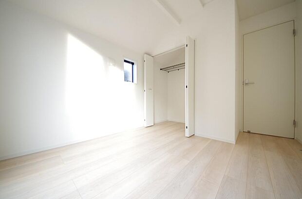 プライベートスペースである居室はより安らげ、ご満足いただける空間となります。