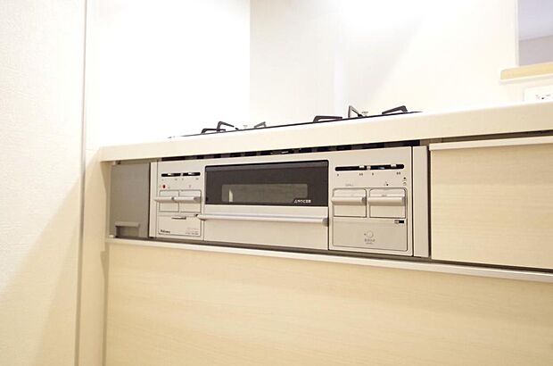 小さなお子様がいたずら出来ないようにロックがかかるようになっています。これなら奥様も安心です。