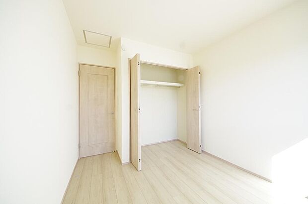 充実の収納でお部屋もすっきりお使いいただけ、心落ち着くプライベートスペースとしてお使いいただけます。