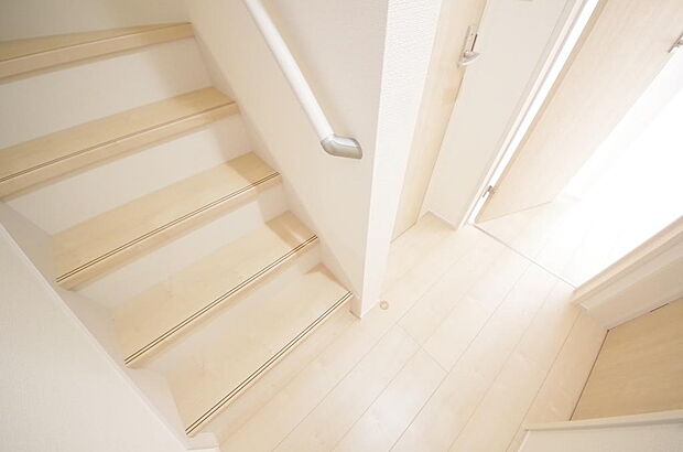 家族を心地よく迎えたり、お客様を心からお迎えしたり、おもてなしの心をもって迎え入れます。