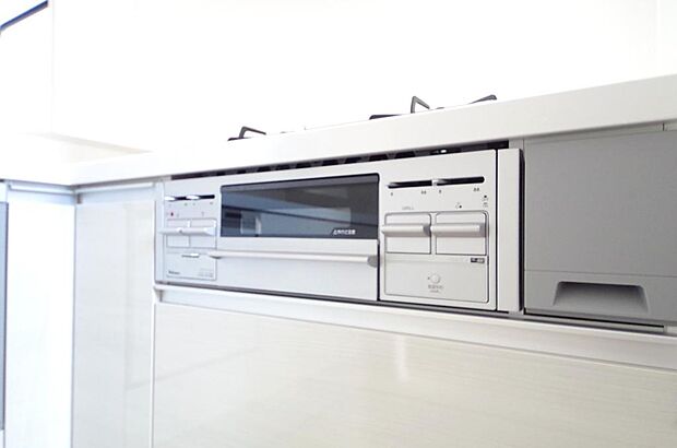 小さなお子様がいたずら出来ないようにロックがかかるようになっています。これなら奥様も安心です