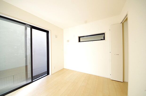 プライベートスペースである居室はより安らげ、ご満足いただける空間となります。