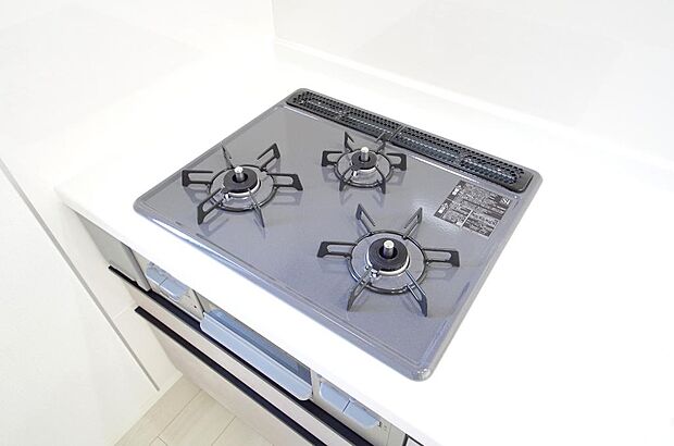 ガスコンロにはSiセンサーが組み込まれています。長時間の使用の際にセンサーが自動でストップします。