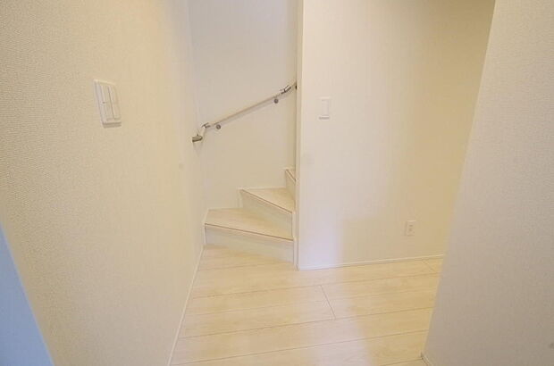 家族を心地よく迎えたり、お客様を心からお迎えしたり、おもてなしの心をもって迎え入れます。