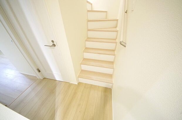 家族を心地よく迎えたり、お客様を心からお迎えしたり、おもてなしの心をもって迎え入れます。