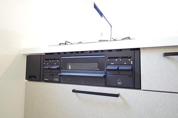 小さなお子様がいたずら出来ないようにロックがかかるようになっています。これなら奥様も安心です