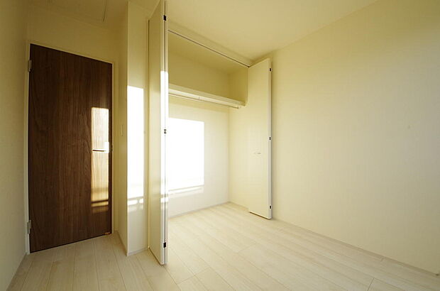 充実の収納でお部屋もすっきりお使いいただけ、心落ち着くプライベートスペースとしてお使いいただけます。