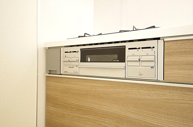 小さなお子様がいたずら出来ないようにロックがかかるようになっています。これなら奥様も安心です。