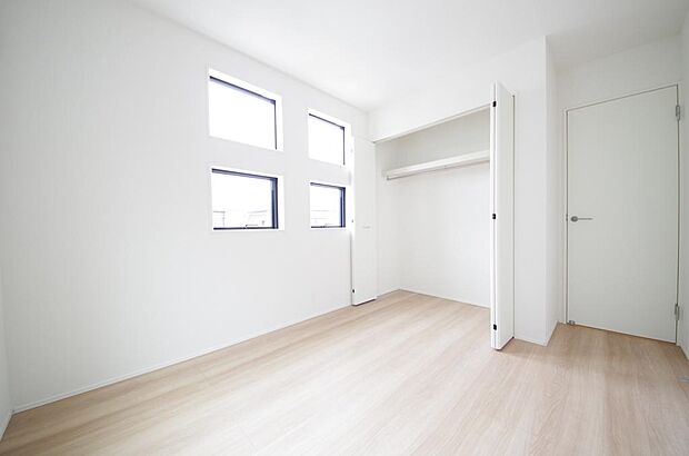 充実の収納でお部屋もすっきりお使いいただけ、心落ち着くプライベートスペースとしてお使いいただけます。