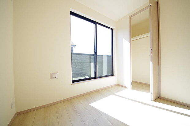 充実の収納でお部屋もすっきりお使いいただけ、心落ち着くプライベートスペースとしてお使いいただけます。