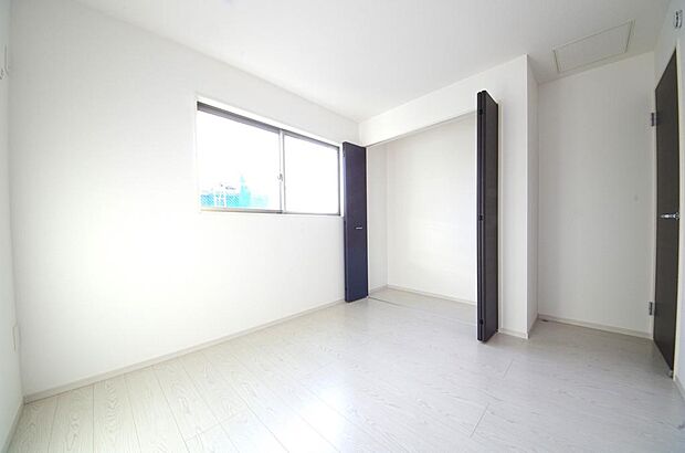 充実の収納でお部屋もすっきりお使いいただけ、心落ち着くプライベートスペースとしてお使いいただけます。