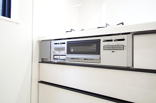 小さなお子様がいたずら出来ないようにロックがかかるようになっています。これなら奥様も安心です。