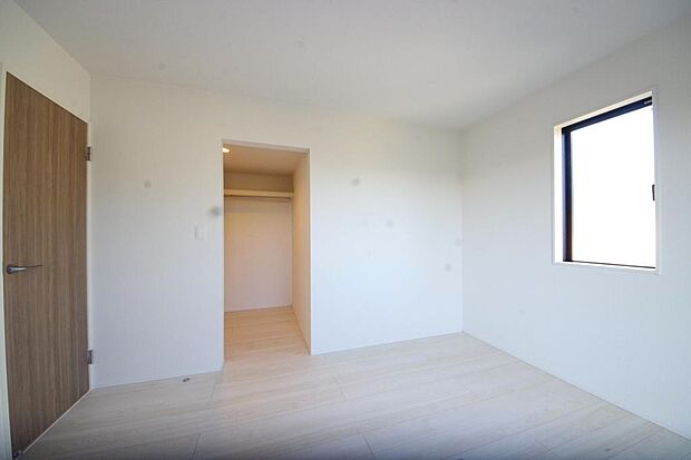 充実の収納でお部屋もすっきりお使いいただけ、心落ち着くプライベートスペースとしてお使いいただけます。