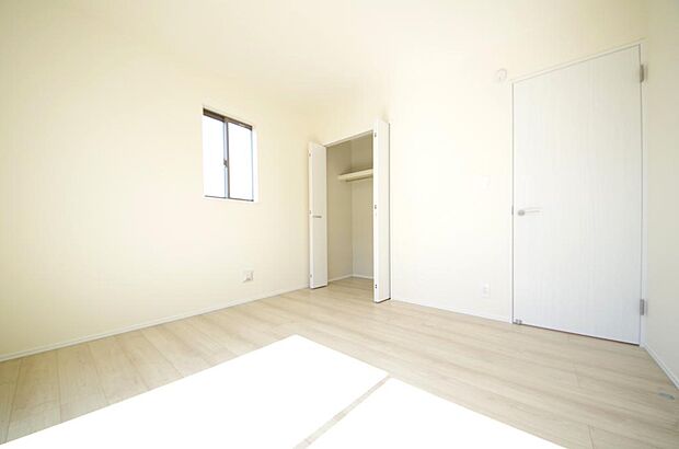 プライベートスペースである居室はより安らげ、ご満足いただける空間となります。