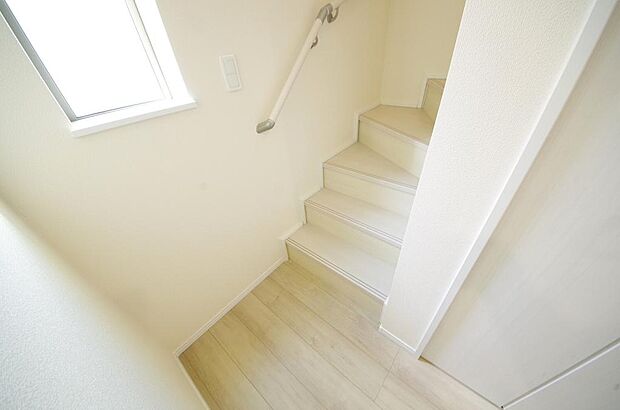 家族を心地よく迎えたり、お客様を心からお迎えしたり、おもてなしの心をもって迎え入れます。