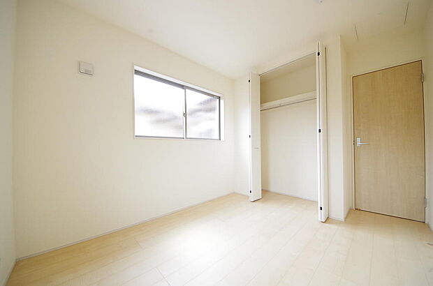 プライベートスペースである居室はより安らげ、ご満足いただける空間となります。