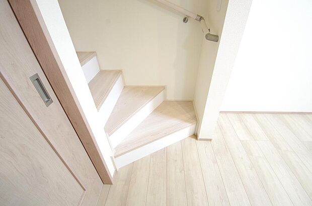 家族を心地よく迎えたり、お客様を心からお迎えしたり、おもてなしの心をもって迎え入れます。