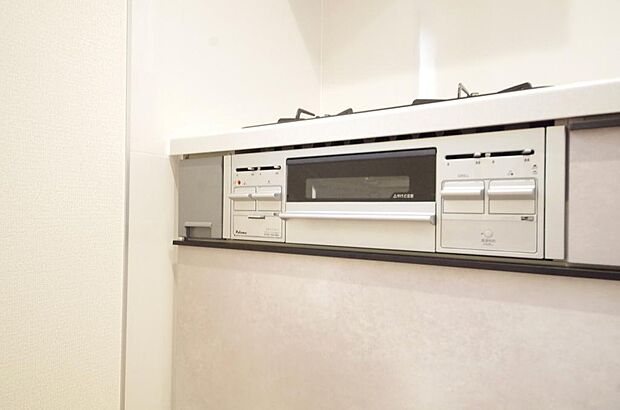 小さなお子様がいたずら出来ないようにロックがかかるようになっています。これなら奥様も安心です。