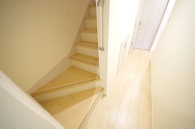 家族を心地よく迎えたり、お客様を心からお迎えしたり、おもてなしの心をもって迎え入れます。