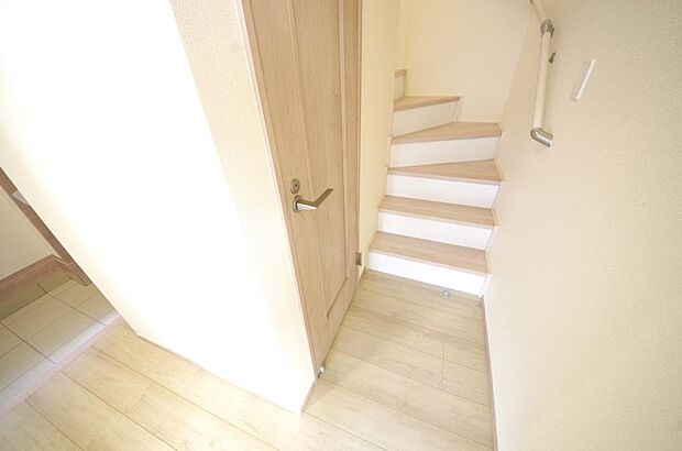 家族を心地よく迎えたり、お客様を心からお迎えしたり、おもてなしの心をもって迎え入れます。