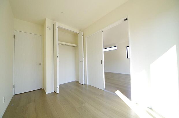 プライベートスペースである居室はより安らげ、ご満足いただける空間となります。