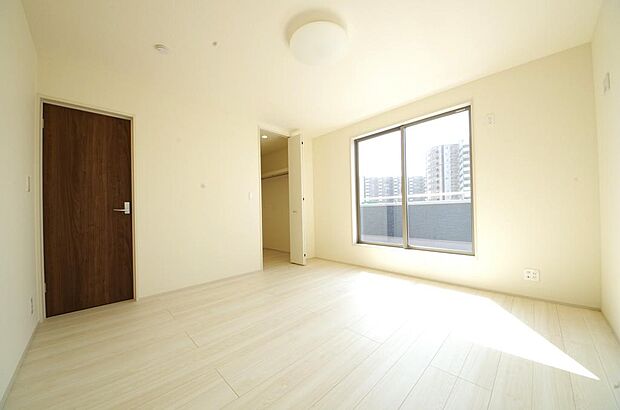 充実の収納でお部屋もすっきりお使いいただけ、心落ち着くプライベートスペースとしてお使いいただけます。