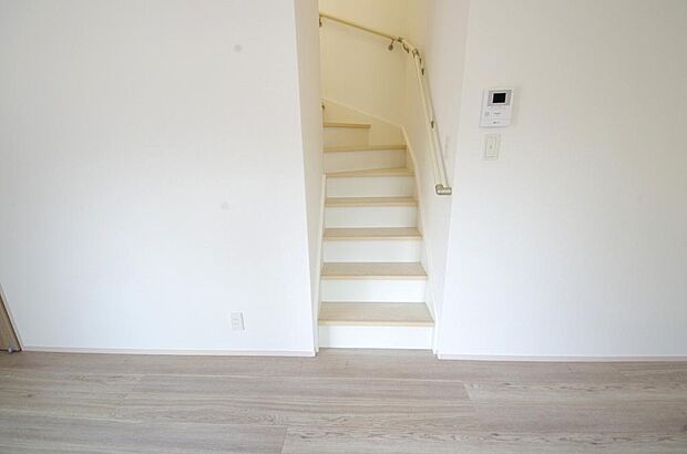 家族を心地よく迎えたり、お客様を心からお迎えしたり、おもてなしの心をもって迎え入れます。