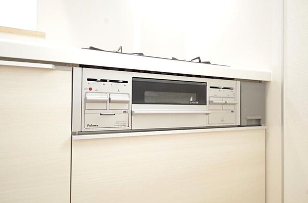 小さなお子様がいたずら出来ないようにロックがかかるようになっています。これなら奥様も安心です。