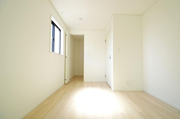 充実の収納でお部屋もすっきりお使いいただけ、心落ち着くプライベートスペースとしてお使いいただけます。