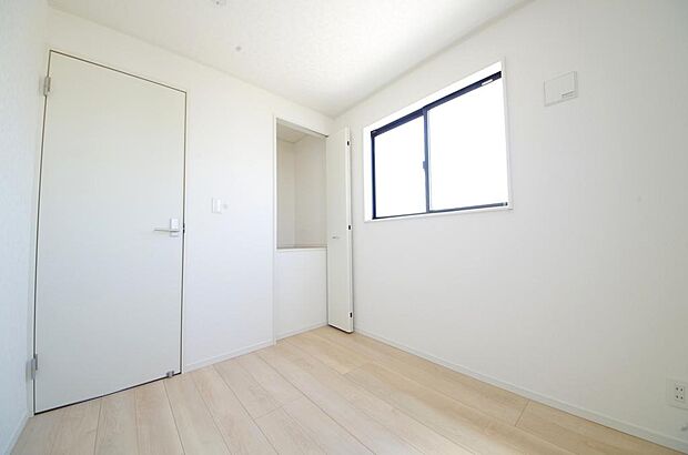 プライベートスペースである居室はより安らげ、ご満足いただける空間となります。