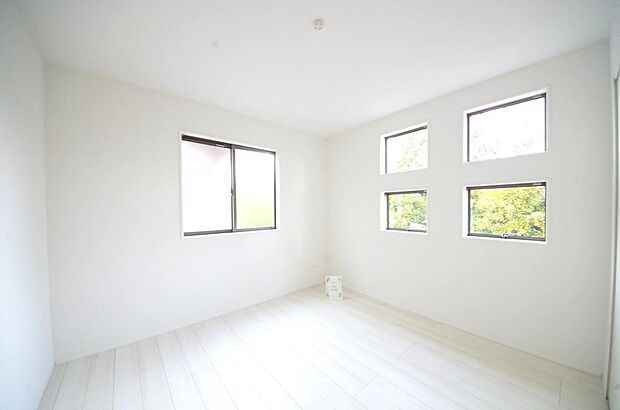 プライベートスペースである居室はより安らげ、ご満足いただける空間となります。