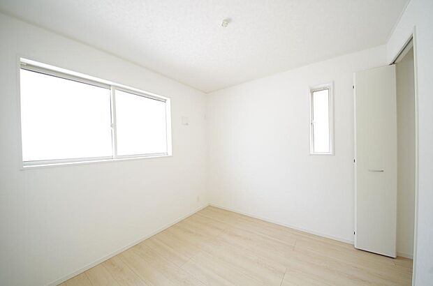 プライベートスペースである居室はより安らげ、ご満足いただける空間となります。