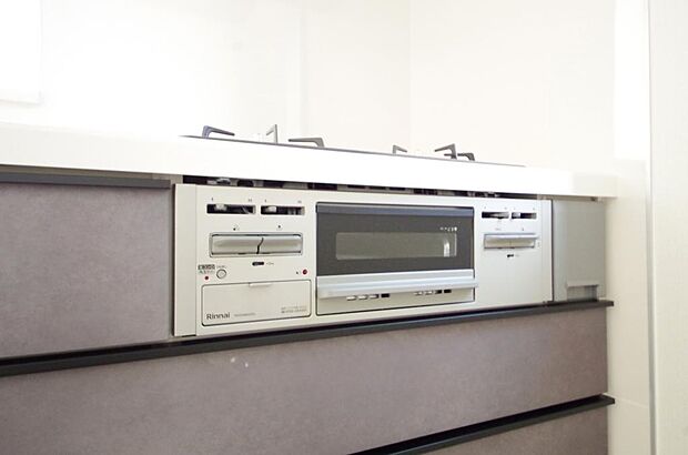 小さなお子様がいたずら出来ないようにロックがかかるようになっています。これなら奥様も安心です。