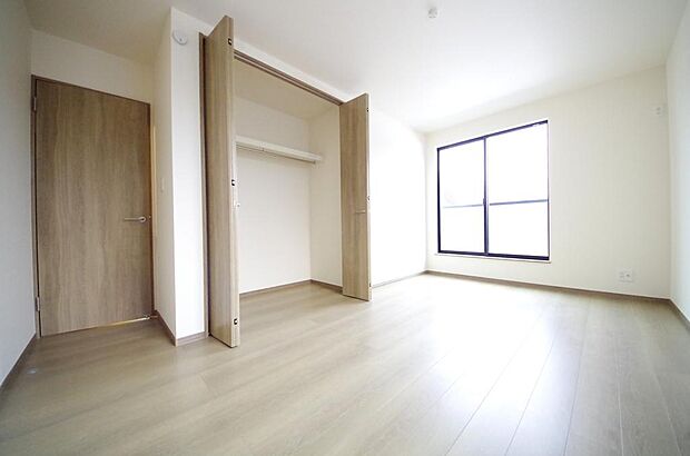 充実の収納でお部屋もすっきりお使いいただけ、心落ち着くプライベートスペースとしてお使いいただけます。