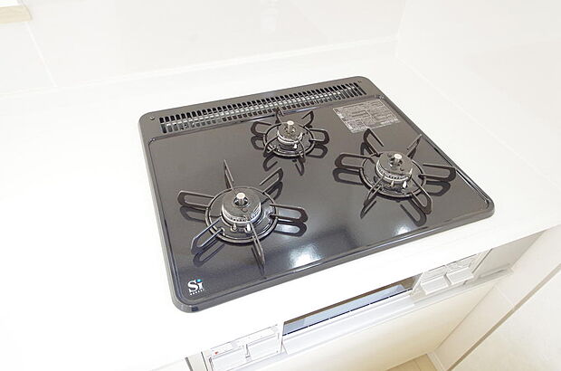 ガスコンロにはＳｉセンサーが組み込まれています。長時間の使用の際にセンサーが自動でストップします。