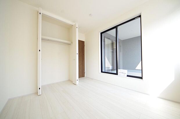 プライベートスペースである居室はより安らげ、ご満足いただける空間となります。