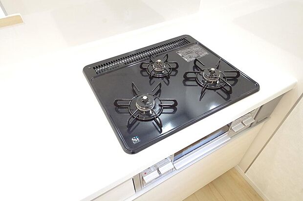 ガスコンロにはＳｉセンサーが組み込まれています。長時間の使用の際にセンサーが自動でストップします。