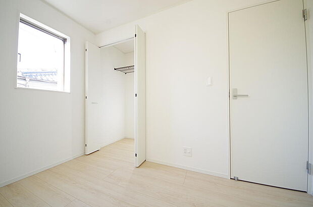 プライベートスペースである居室はより安らげ、ご満足いただける空間となります。