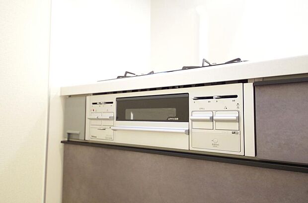 小さなお子様がいたずら出来ないようにロックがかかるようになっています。これなら奥様も安心です。