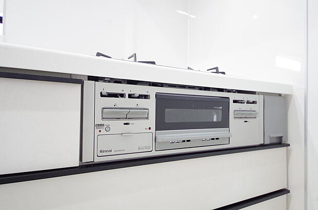 小さなお子様がいたずら出来ないようにロックがかかるようになっています。これなら奥様も安心です。