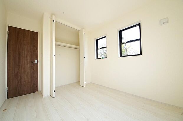 プライベートスペースである居室はより安らげ、ご満足いただける空間となります。