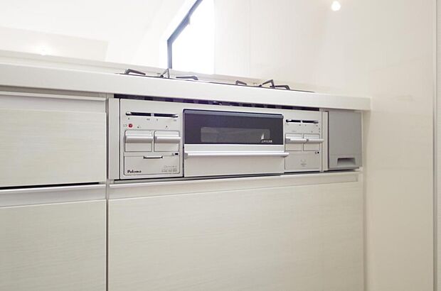 小さなお子様がいたずら出来ないようにロックがかかるようになっています。これなら奥様も安心です