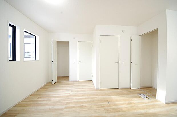 プライベートスペースである居室はより安らげ、ご満足いただける空間となります。