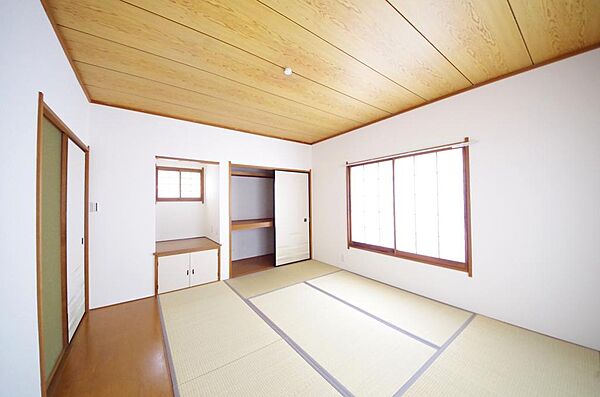 充実の収納でお部屋もすっきりお使いいただけ、心落ち着くプライベートスペースとしてお使いいただけます