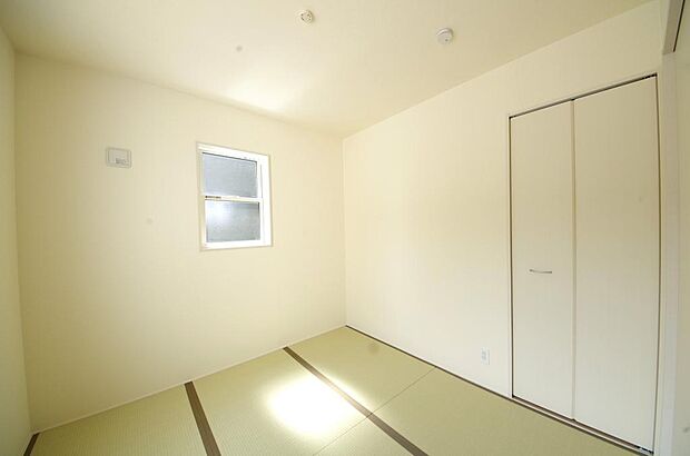 プライベートスペースである居室はより安らげ、ご満足いただける空間となります。