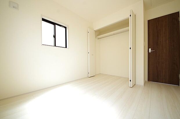 充実の収納でお部屋もすっきりお使いいただけ、心落ち着くプライベートスペースとしてお使いいただけます。