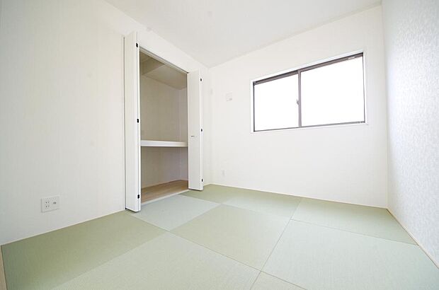 プライベートスペースである居室はより安らげ、ご満足いただける空間となります。