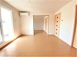 サニーK I 202号室 2階2LDKのリビング/ダイニング